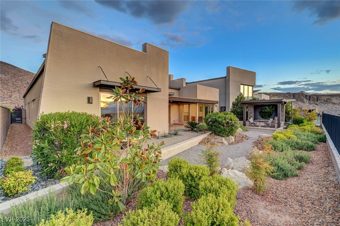2180 Skyline Heights Lane, Henderson, Nevada image 39