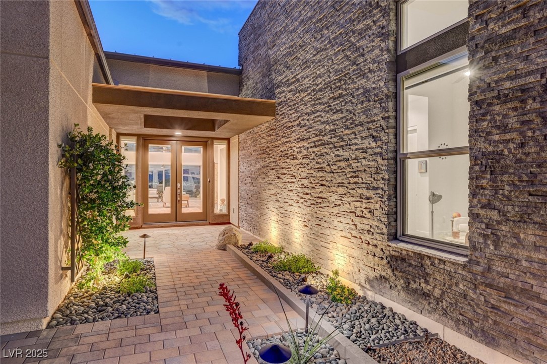 2180 Skyline Heights Lane, Henderson, Nevada image 5
