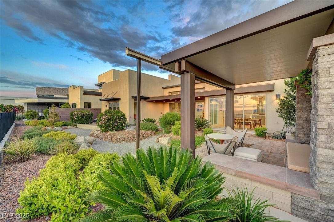 2180 Skyline Heights Lane, Henderson, Nevada image 42