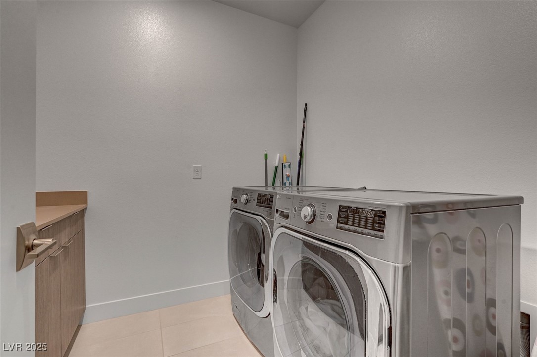 2180 Skyline Heights Lane, Henderson, Nevada image 31