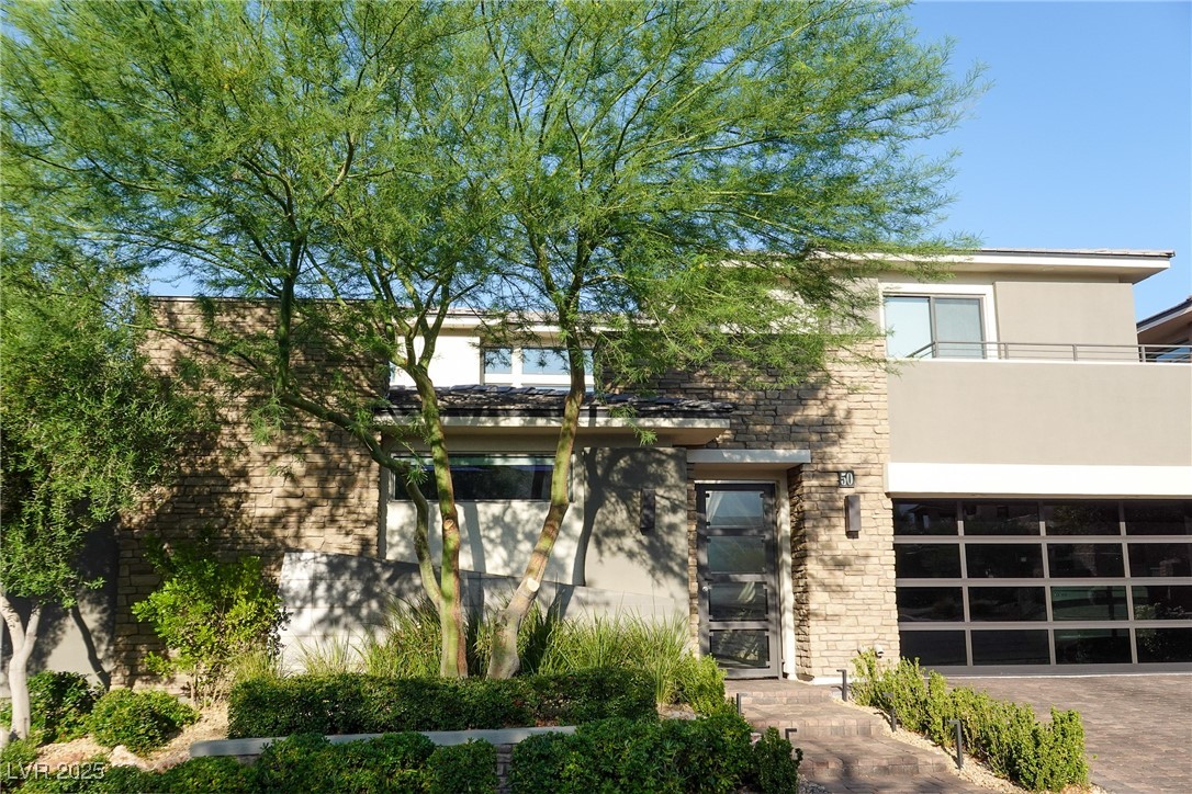 50 Grey Feather Drive