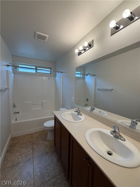 Tiny photo for 4 Ladasa Court, Henderson, NV 89074 (MLS # 2800241)