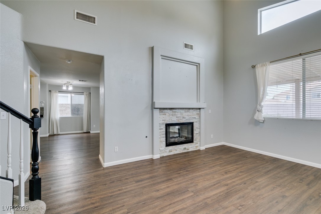 637 Bonsai Tree Lane