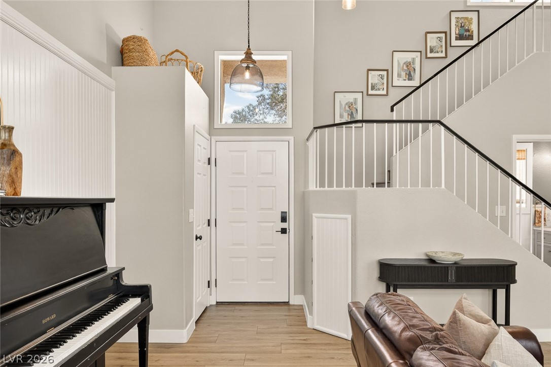 2437 Cliffwood Drive