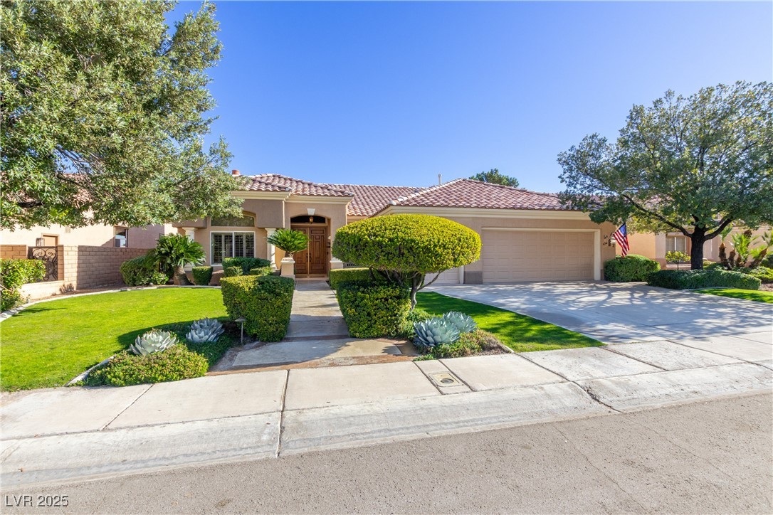 3024 Highland Falls Drive