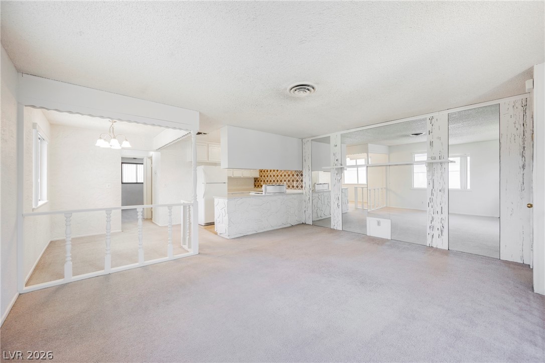 1337 Dorothy Avenue 4