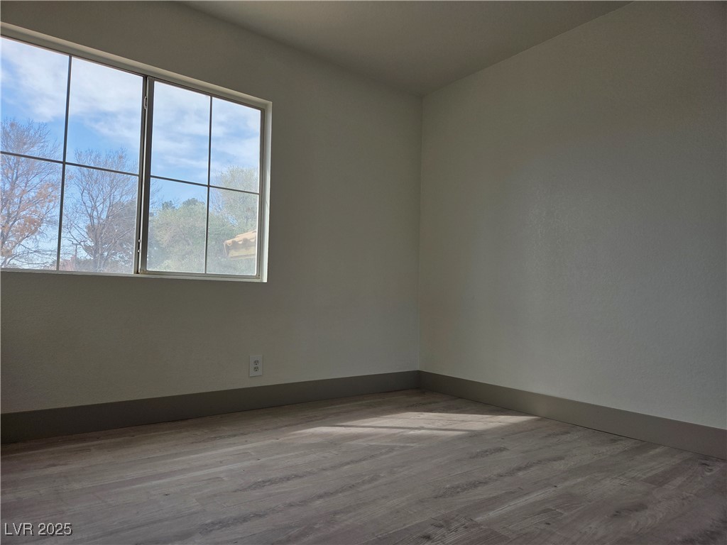 2606 Heartland Avenue, Henderson, Nevada image 8