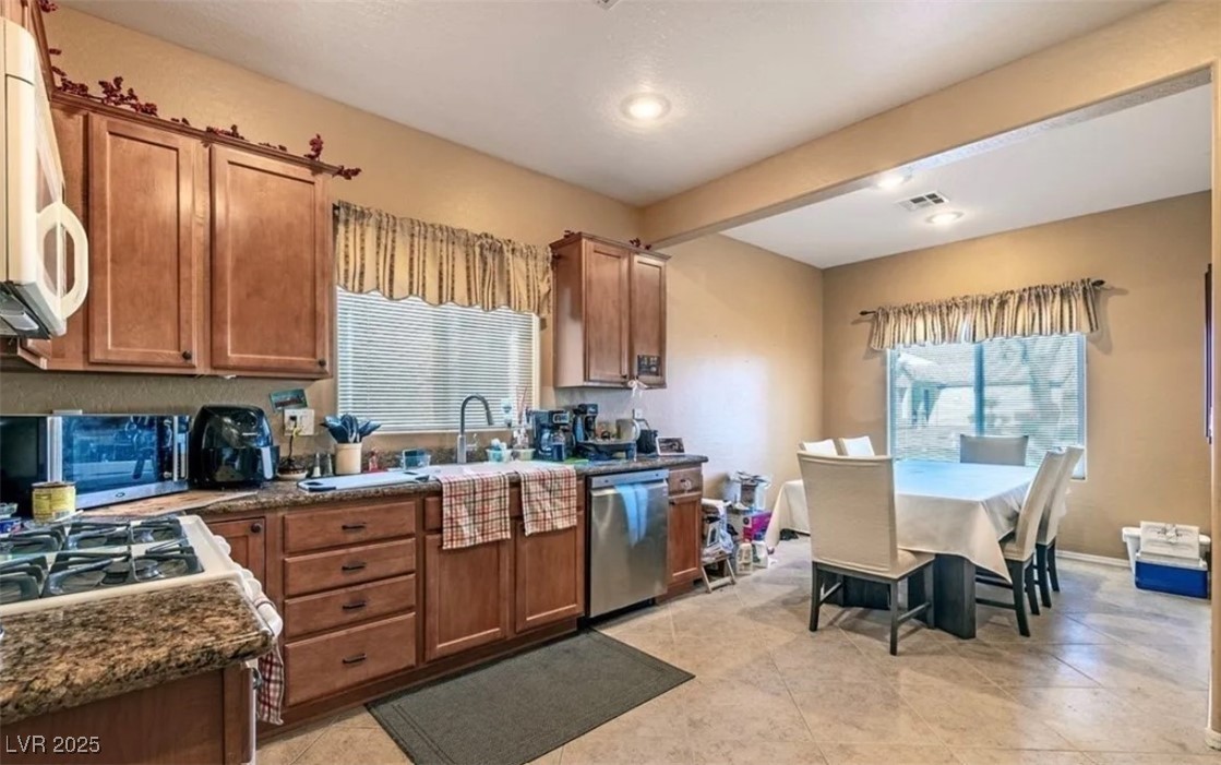 Properties 4 3109 Frigate Way