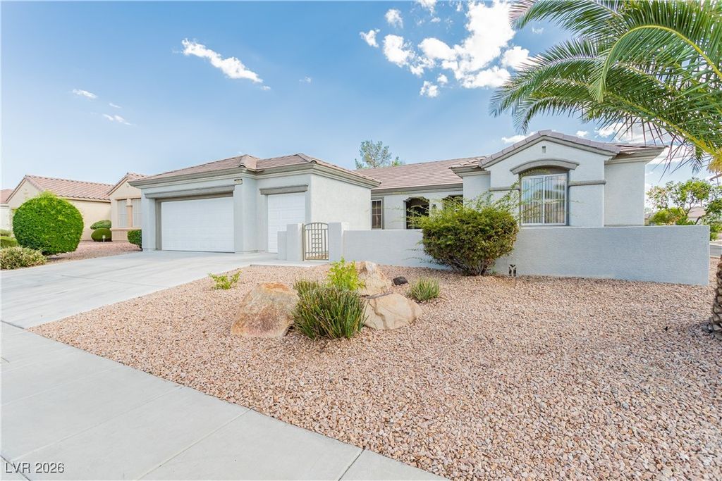 Photo of 2589 Evansville Avenue, Henderson, NV 89052 (MLS # 2745429)