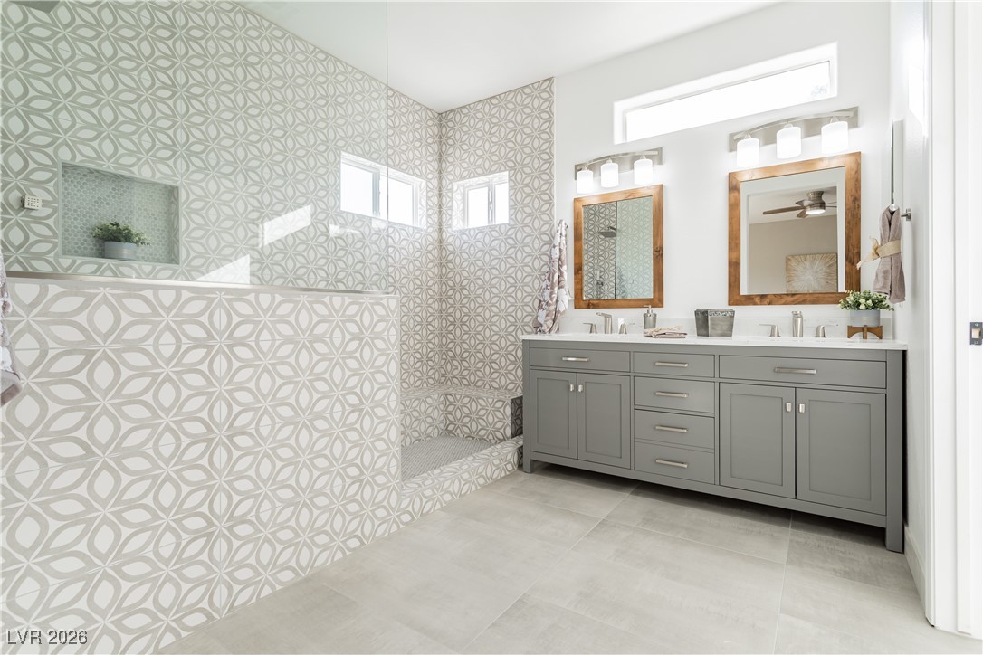 Properties 4 2589 Evansville Avenue