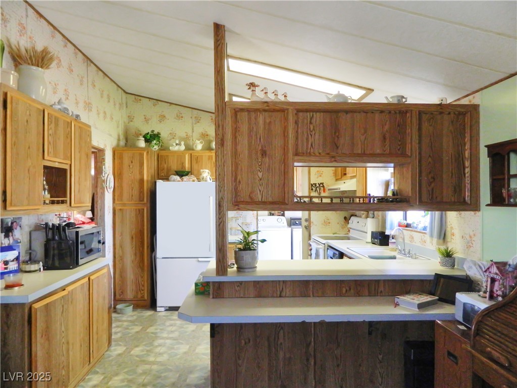 Logandale, Nevada 89021, United States, 3 Bedrooms Bedrooms, ,2 BathroomsBathrooms,Residential,Active,238282