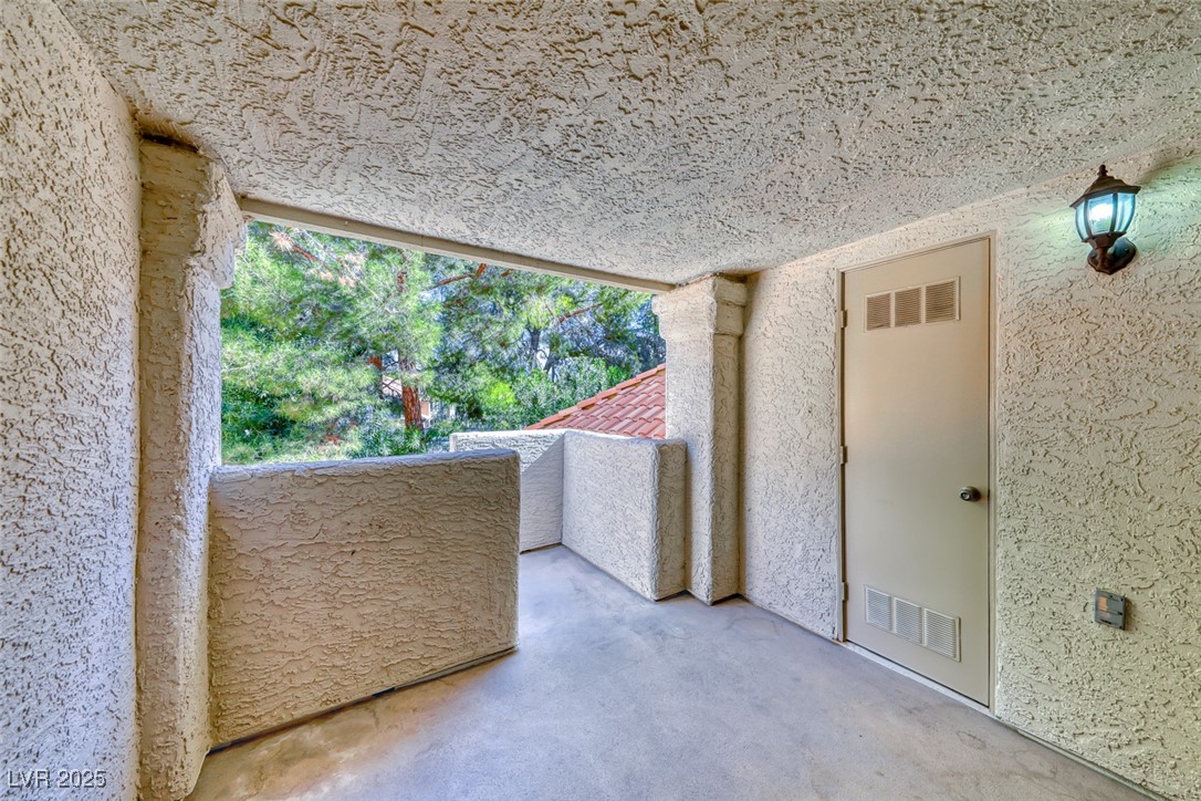 2603 S Durango Drive 203