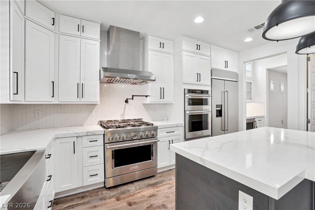12244 Olivetta Court