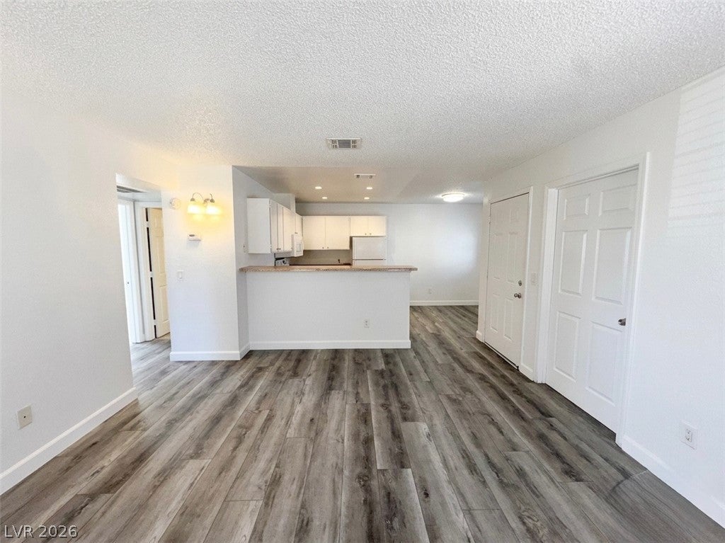 2732 Alicialynn Way