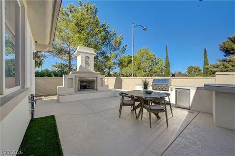 Tiny photo for 2290 Casa Bella Court, Las Vegas, NV 89117 (MLS # 2779634)