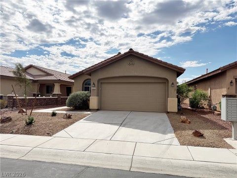 Homes For Sale - 6101 Saddle Horse Avenue<br/> Las Vegas, NV 89122