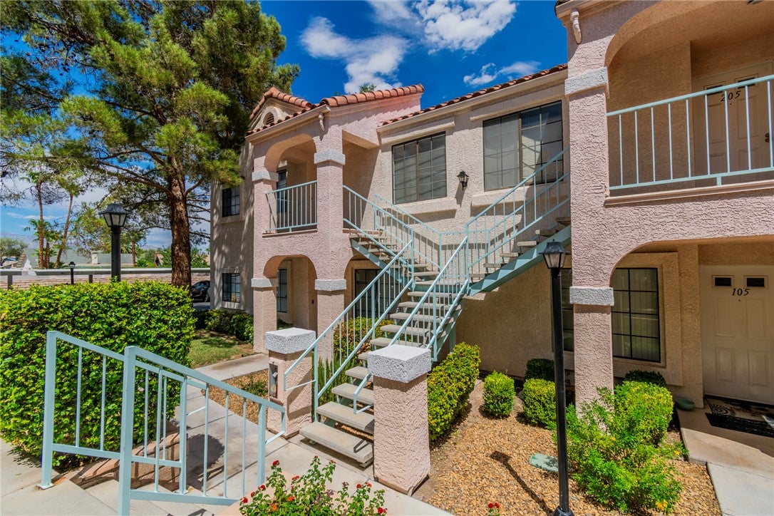 4823 S Torrey Pines Drive 204