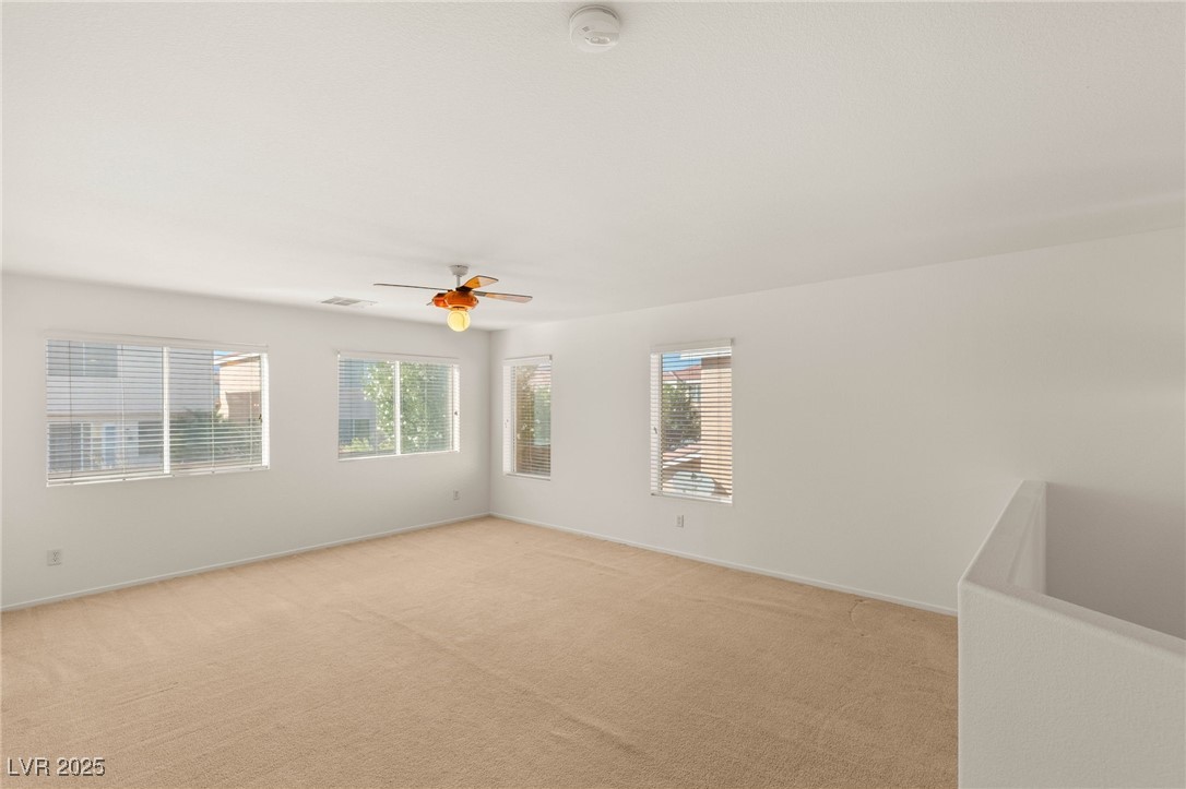 Las Vegas, Nevada 89147, United States, 4 Bedrooms Bedrooms, ,3 BathroomsBathrooms,Residential,Active,236606