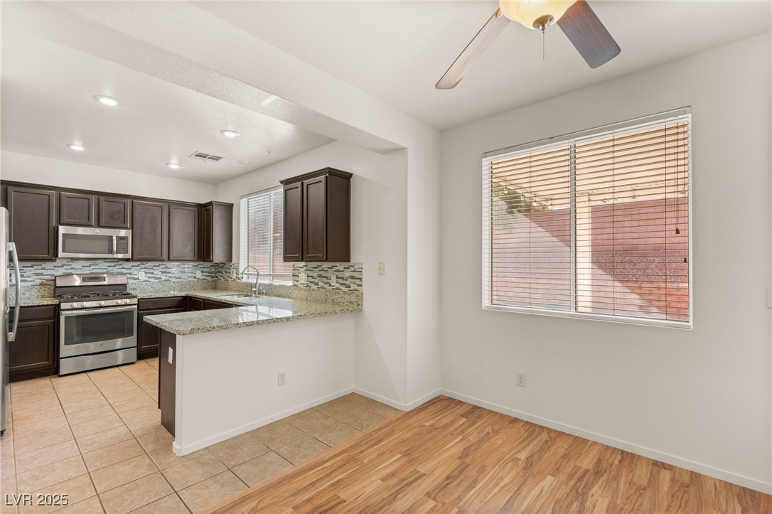 Las Vegas, Nevada 89147, United States, 4 Bedrooms Bedrooms, ,3 BathroomsBathrooms,Residential,Active,236606
