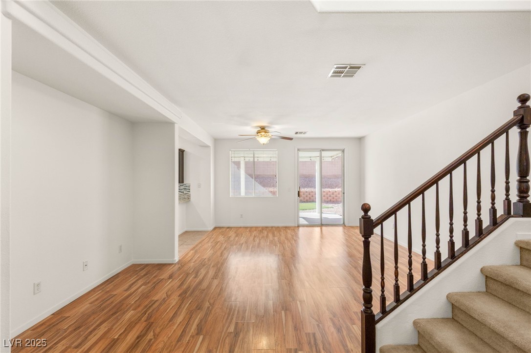 Las Vegas, Nevada 89147, United States, 4 Bedrooms Bedrooms, ,3 BathroomsBathrooms,Residential,Active,236606