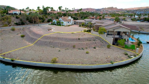 Photo of 6 Via Di Lugano, Henderson, NV 89011 (MLS # 2562334)