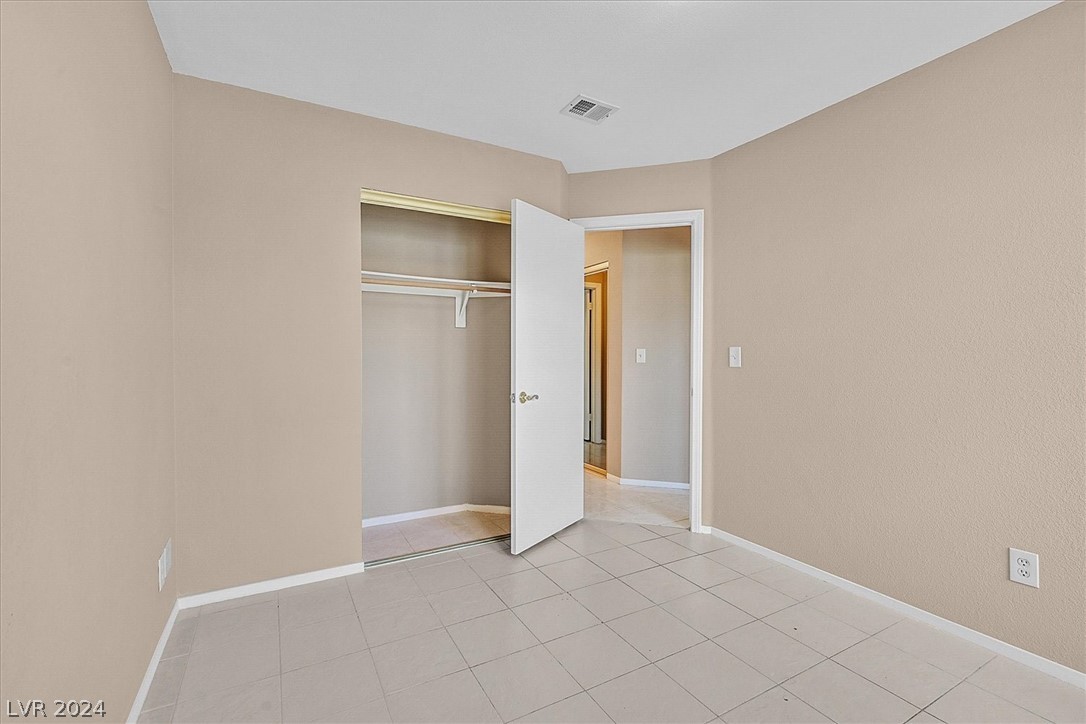 Henderson, Nevada 89074, United States, 3 Bedrooms Bedrooms, ,2 BathroomsBathrooms,Residential,Pending,51778