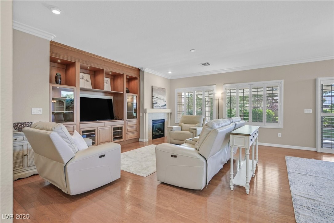 2385 Orangeburg Place
