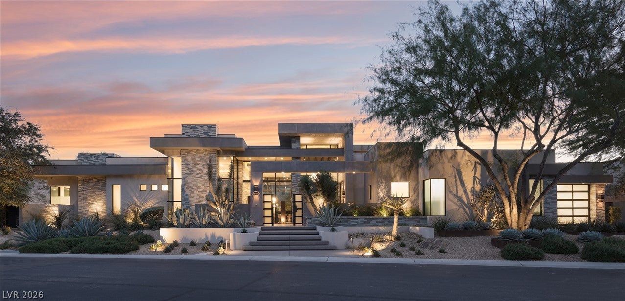 33 Sun Glow Lane