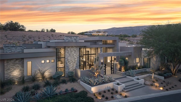 33 SUN GLOW LN, LAS VEGAS, NV 89135 - Image 0ff5bb6276a59277cd8b8dca79c0e418/1337534761