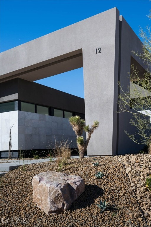 12 Chisel Crest Court