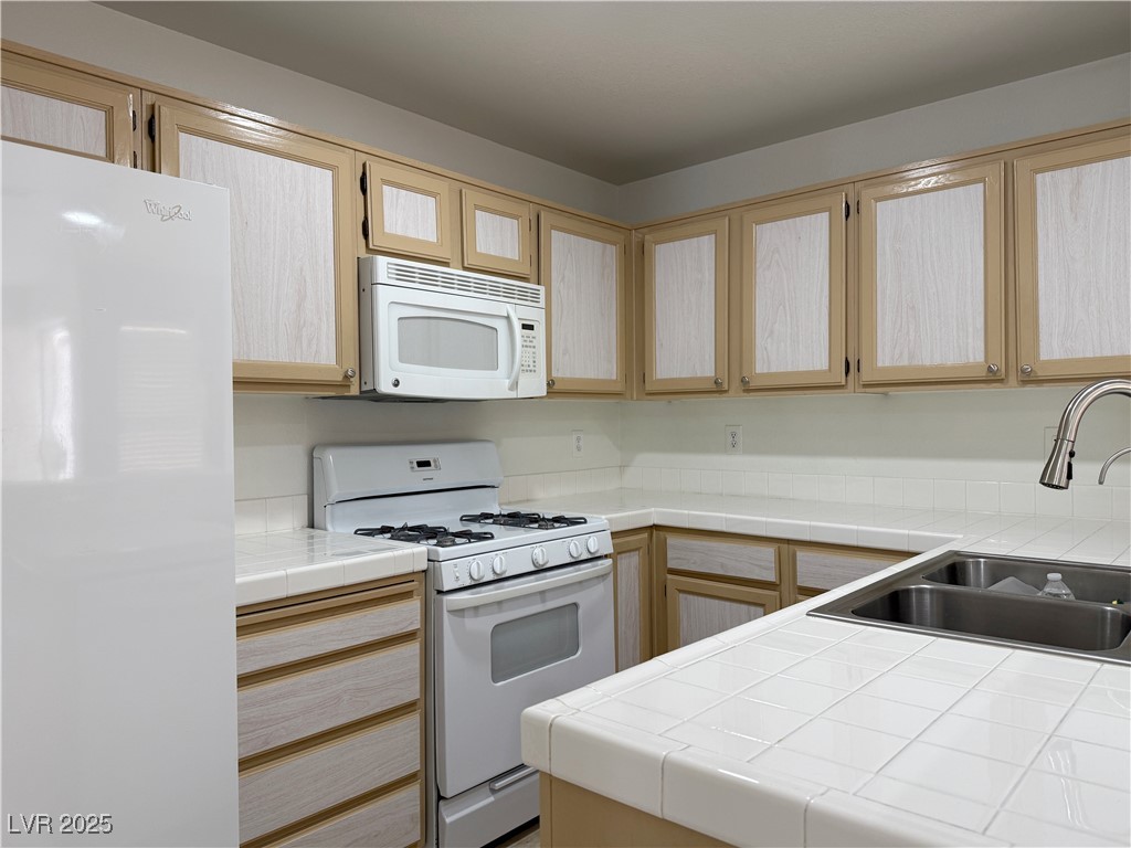 8452 Boseck Drive #225, Las Vegas, Nevada image 20