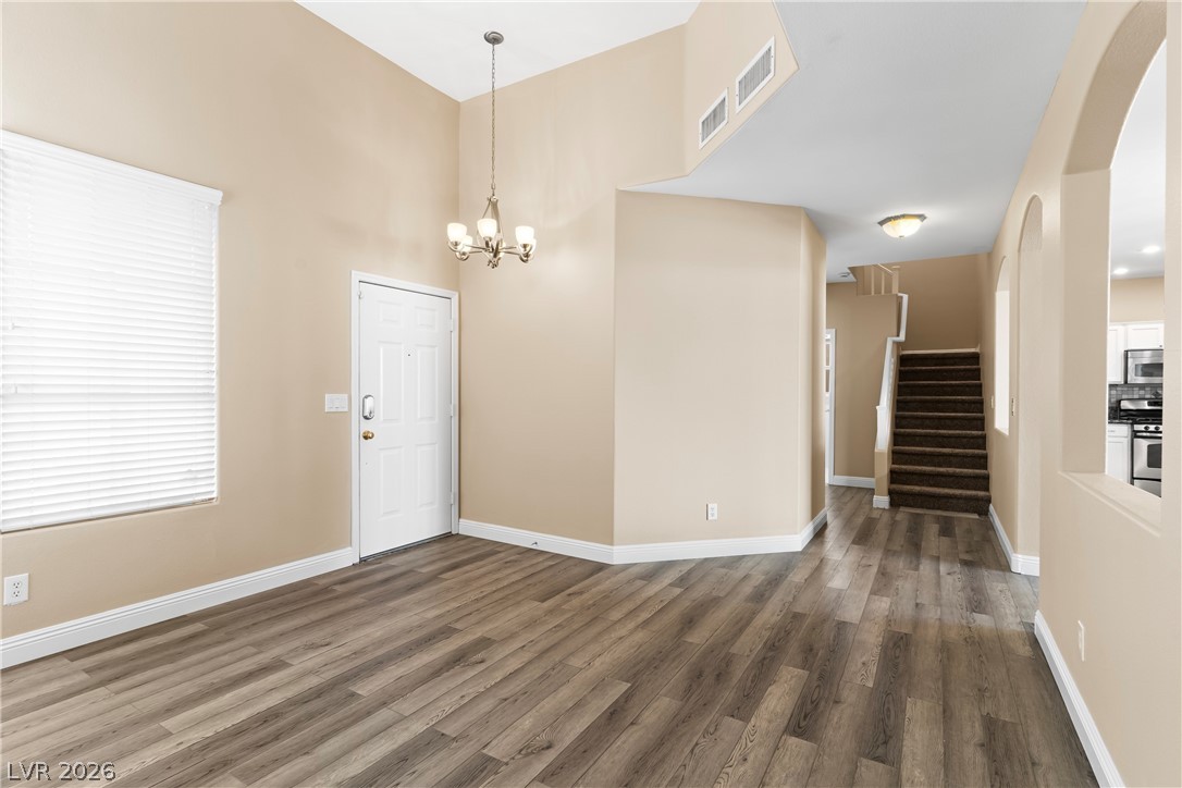 10660 Oak Apple Avenue