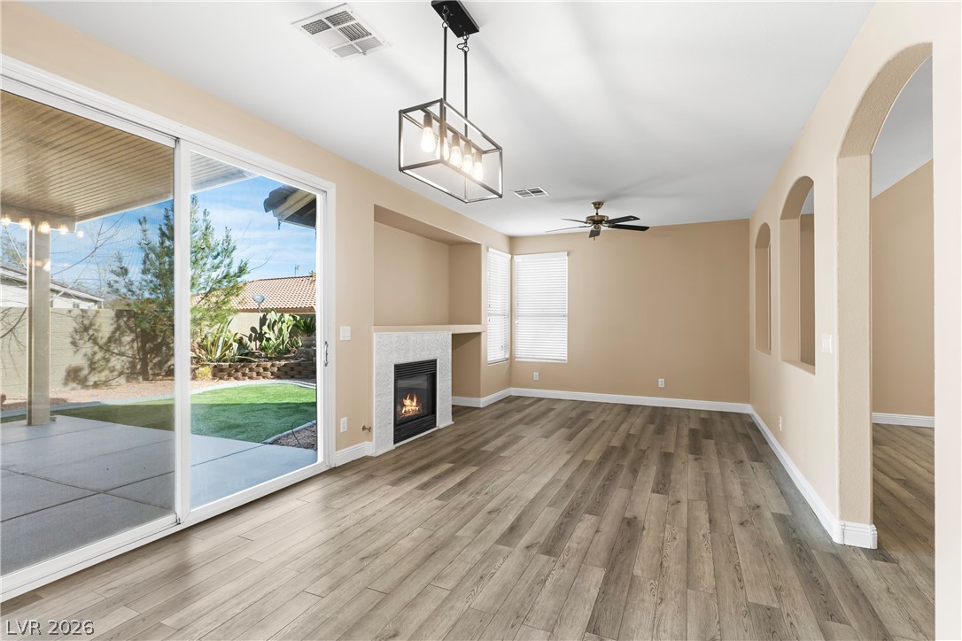 10660 Oak Apple Avenue