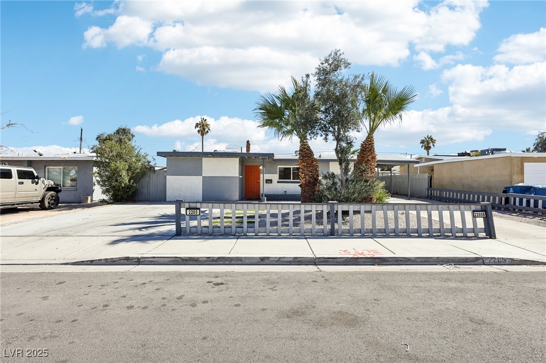 2205 Santa Clara Drive, Las Vegas, Nevada image 3