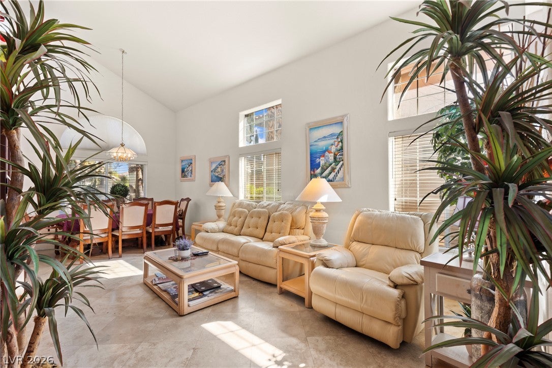 2000 Summit Pointe Drive