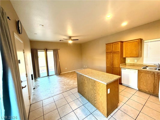 6109 BLUE LUNA ST, NORTH LAS VEGAS, NV 89081 - Image 1012a0d266d6be9aaf7b03dde7daa9e9/3072453604