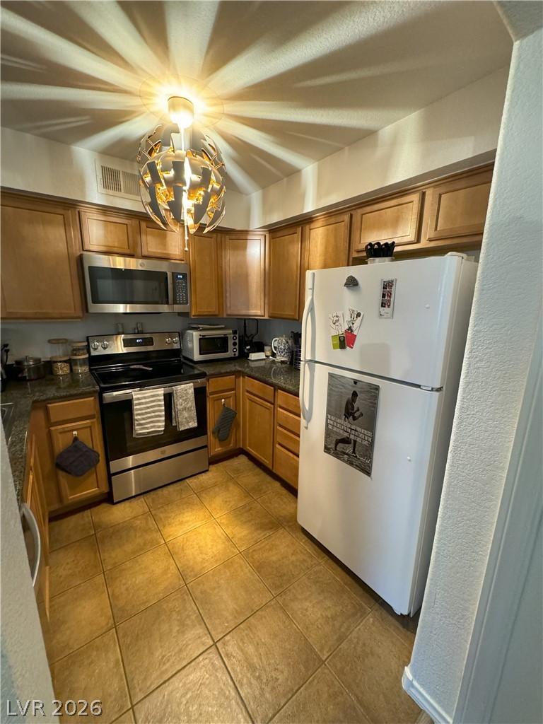 3145 E Flamingo Road 1095