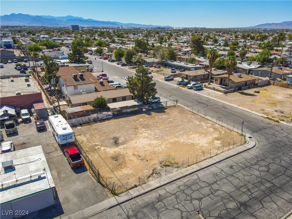 Thomas Ave, North Las Vegas, Nevada image 4