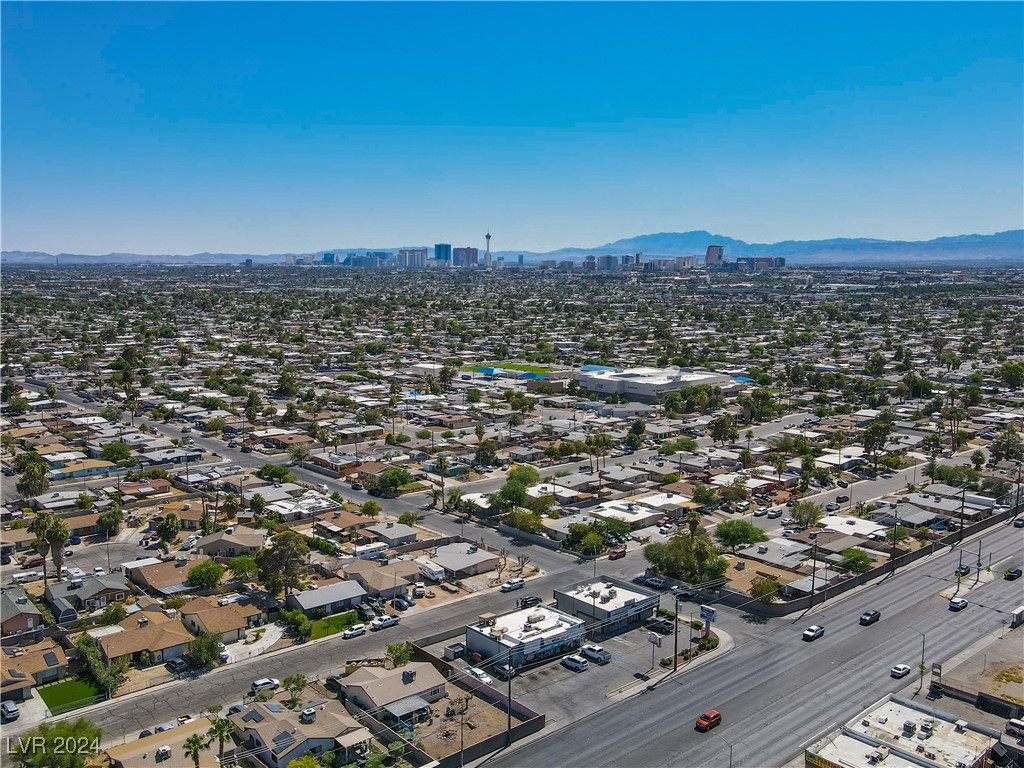 Thomas Ave, North Las Vegas, Nevada image 8