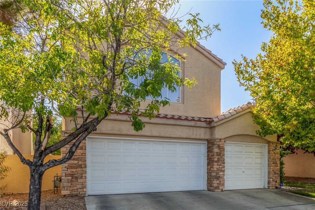 2309 Bloomington Drive