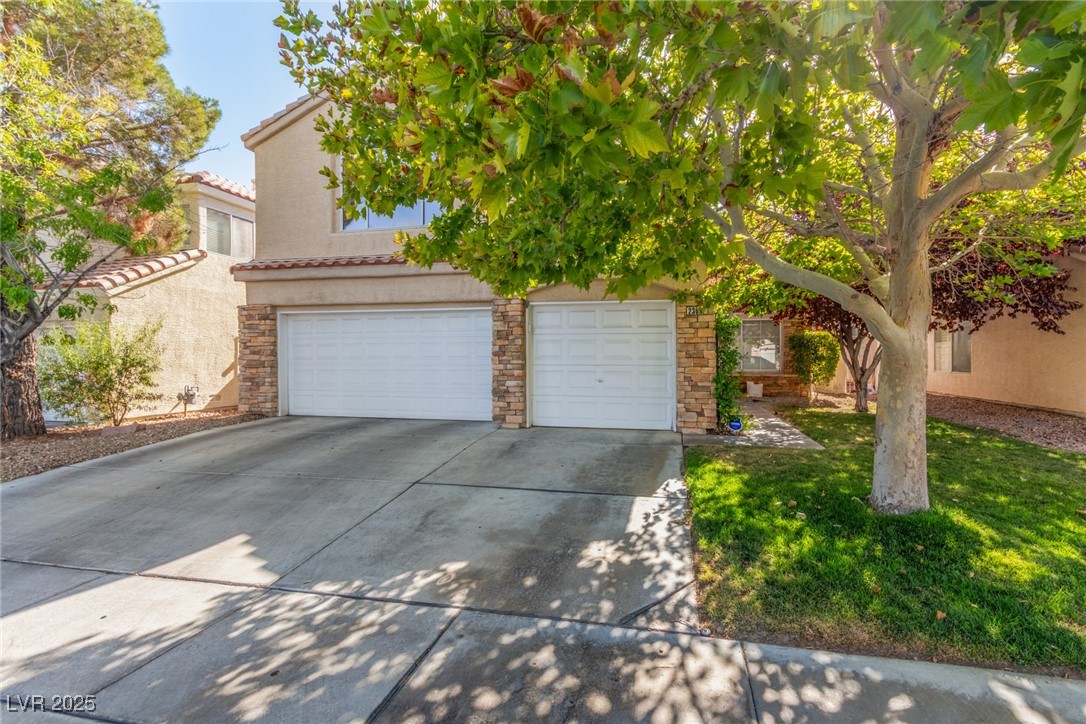 2309 Bloomington Drive