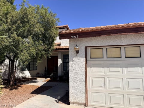 Homes For Sale - 3913 N Dream Street<br/> Las Vegas, NV 89108