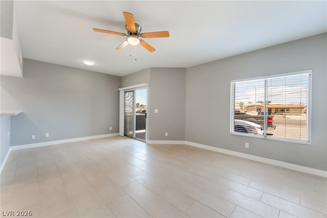 5689 E Lake Mead Boulevard 2