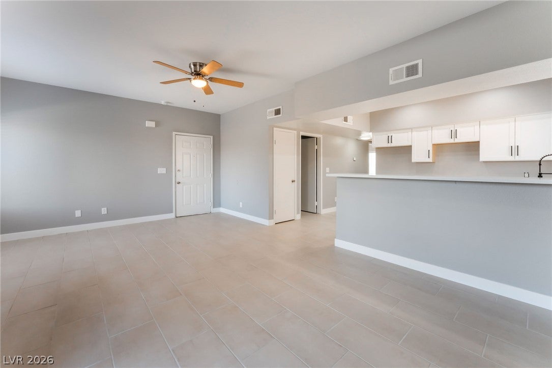 5689 E Lake Mead Boulevard 2