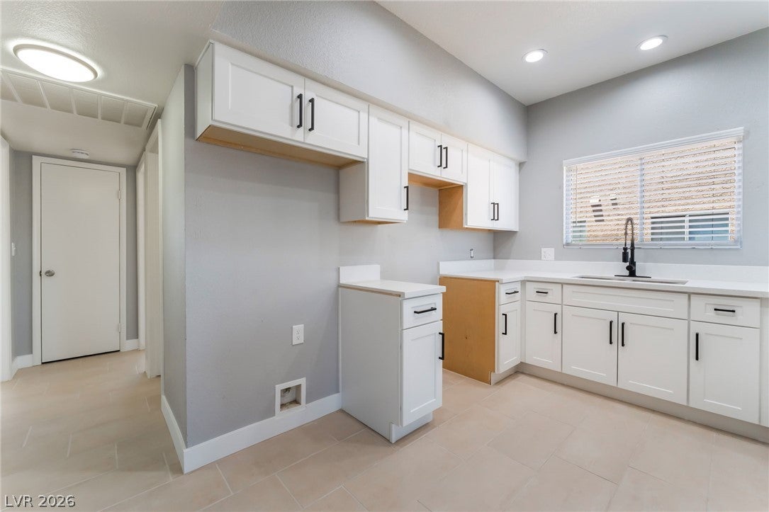 5689 E Lake Mead Boulevard 2