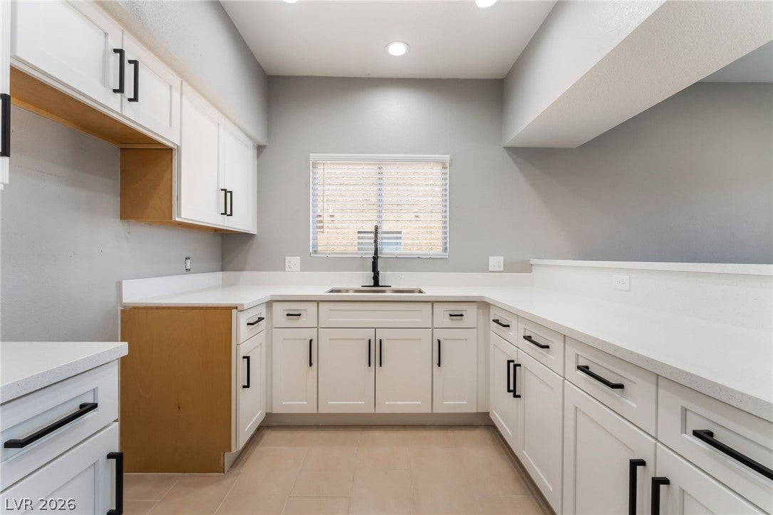 5689 E Lake Mead Boulevard 2