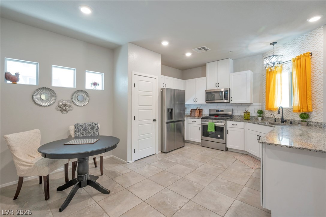 7469 Onyx Star Street