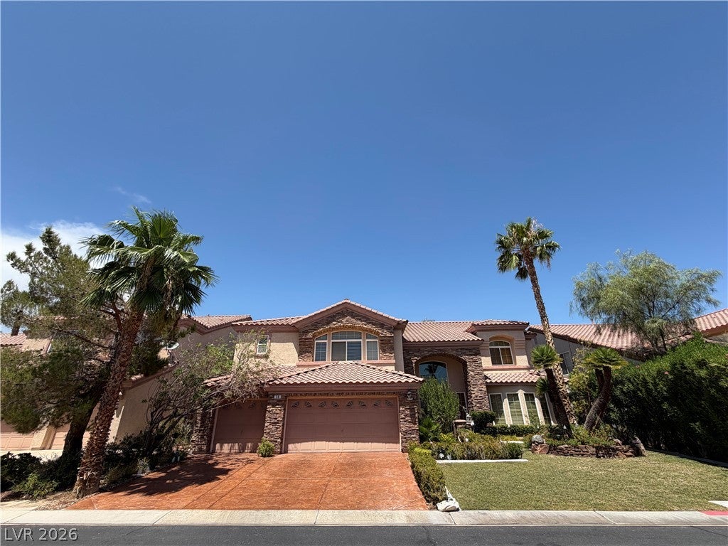 36 Misty Springs Court