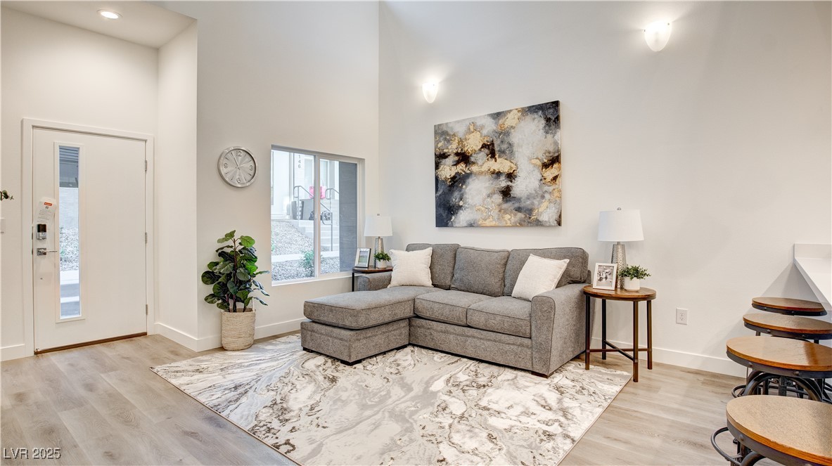 Properties 4 1187 Blossom Point Street 36