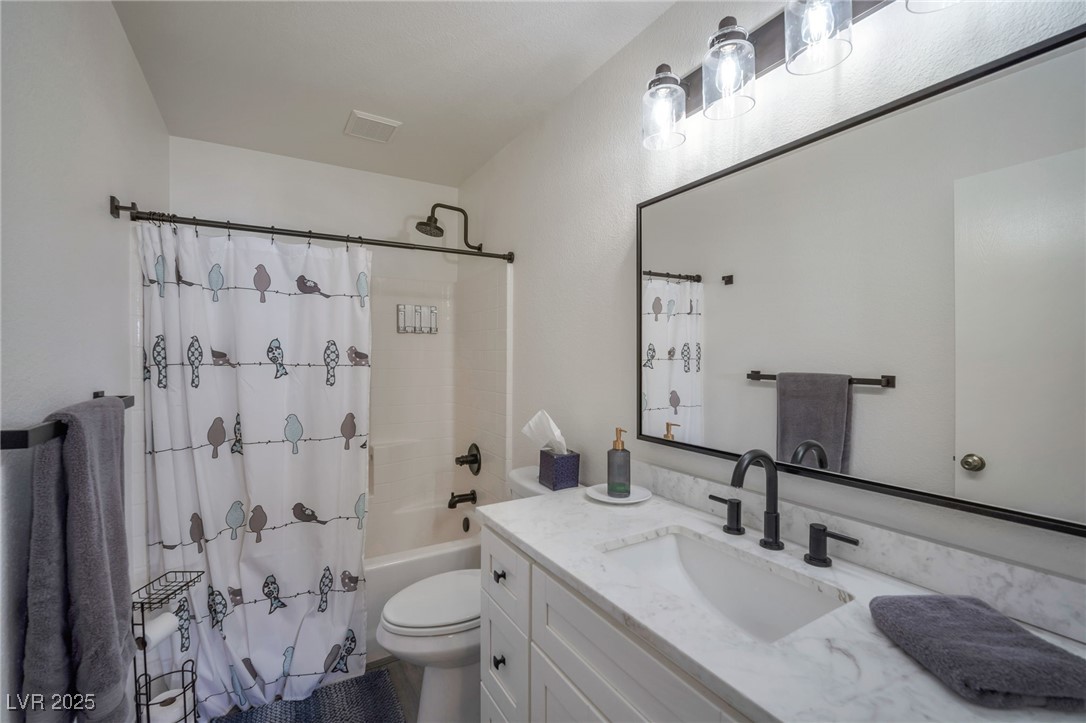 1076 Blue Sands Court